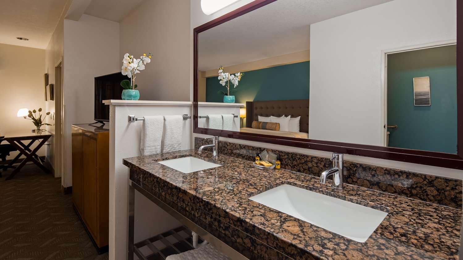 Best Western Plus Liberty Lake Inn Spokane Valley Esterno foto