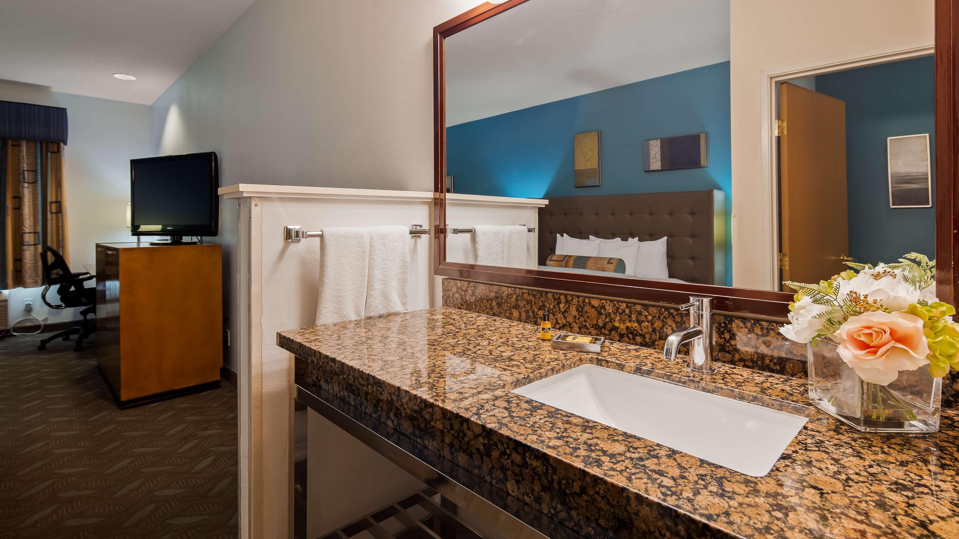 Best Western Plus Liberty Lake Inn Spokane Valley Esterno foto